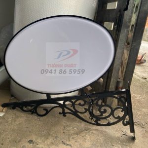 Hộp đèn mica hút nổi elip sắt mỹ thuât 40 x60 cm phôi trắng