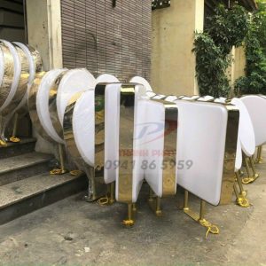 Hộp đèn mica hút nổi vuông 60 inox vàng giương (phôi trắng)